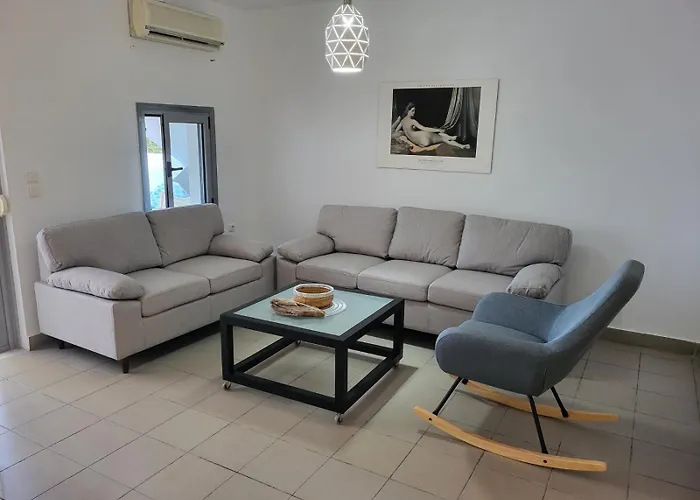 Pejic Xenia Paliouri